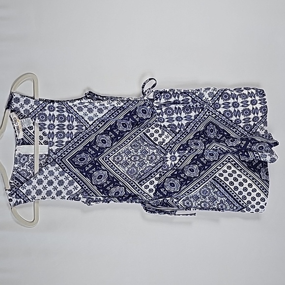 MIMI Chica Navy/White Pattern Romper Size Small - Picture 1 of 8